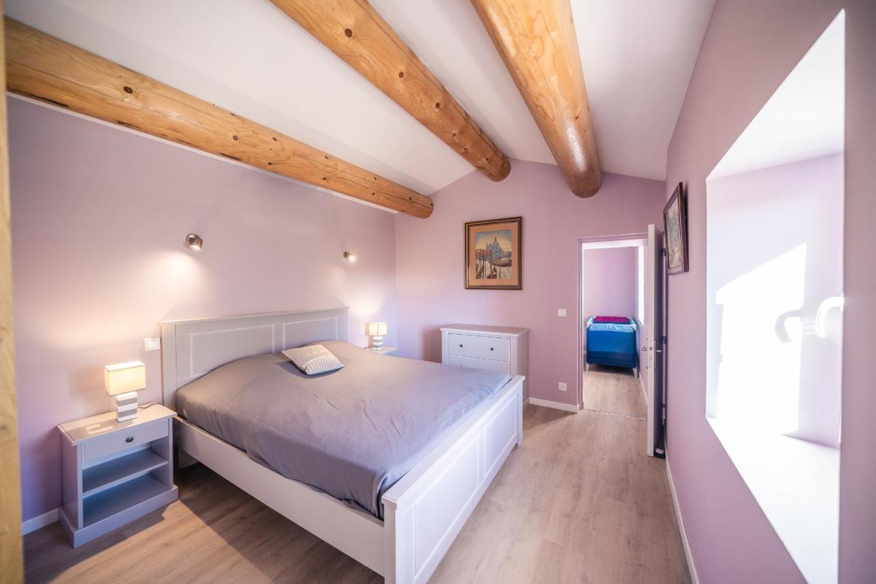 Gite "La Sainte-Croix", Traditional Provencal House For 8 People, Private Swimming-Pool, Air-Conditioner, Beautiful Scenery Vaison-la-Romaine Dış mekan fotoğraf